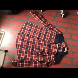 American eagle flannel size medium
